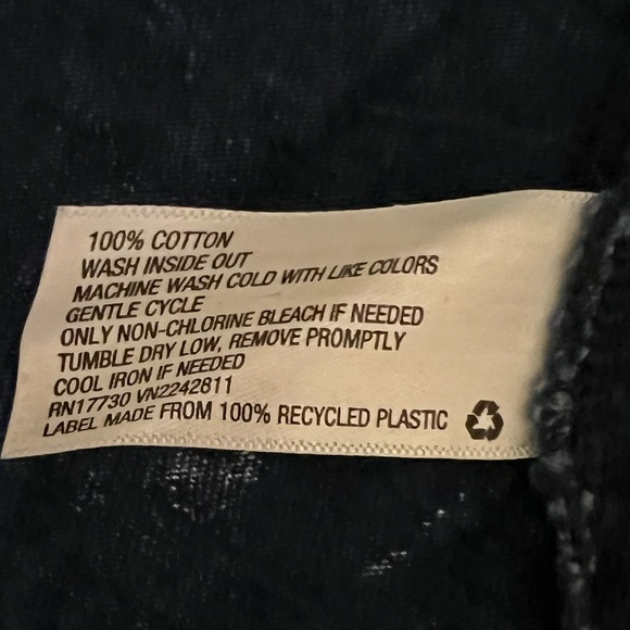 Universal Thread Tank - Picture 3 of 3